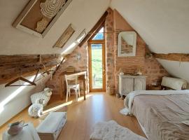 Maison la Bambine chambre nature, hotel in Ozolles