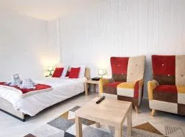 5 Mins to Train Station - Free Parking - DisneyLand - Escapade Perchée