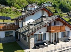 Ca' Piramidi Casa Vacanze, hotel i Postalesio