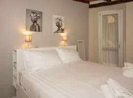 Ledy Apartment