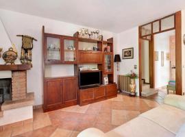 Villa Glicine, San Zeno di Montagna.、サン・ゼーノ・ディ・モンターニャのホテル