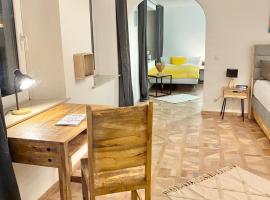 Ferienwohnung Kleinôd Sayn: Bendorf şehrinde bir otel