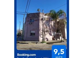 a TRES MIN DEL CENTRO โรงแรมในกองกอร์เดีย