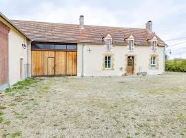 Le Petit Chêne Family home with garden in Prissac