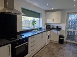 Warsett Crescent, 5 bedrooms near the coast.