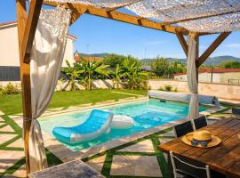 Suite Privé avec Spa haut de gamme, Salle de Cinéma, Massage etc, hôtel à Saint-Joseph
