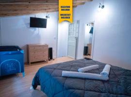 Ruralux Aroche, hotel a Aroche