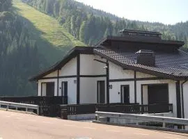 Cristal Garden Chalet