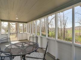 Pet-Friendly 'Railroad Cottage' Near Wedowee Lake, hotel a Lineville
