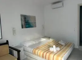 Pattys Dezing Suites