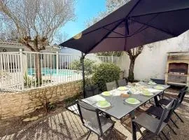 Villa avec piscine à deux pas des pistes cyclables