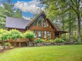 Poconos True Log Cabin with Sauna, Movie Theather, Hot Tub & Fire Pit!