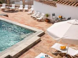 Galteo Almendra - Pool