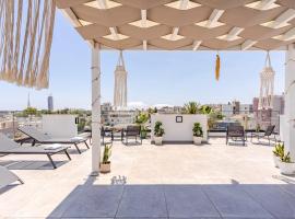 Yamas Urban Living Platinum Key, hotel a Limassol