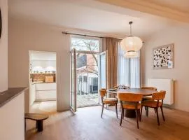 Bright apartment with terrace in heart of Ghent