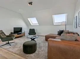 Casiola - Spacious 3 bedroom apartment with private garage