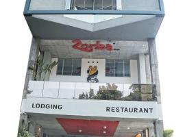 Hotel Zorba Inn, hotel v destinaci Kolhápur