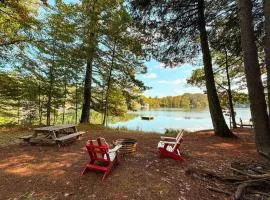 Blue Lake Cottage - Pet Friendly Rental