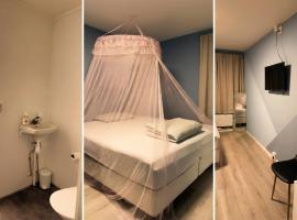 Ahmad sweet home, Hotel in Vardø