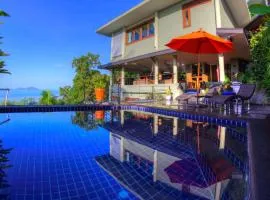 Villa Emerald