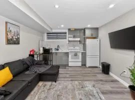 2 BR Suite YYC Airport Downtown 4324 DN