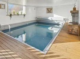 Suite4you Erlen l Privater Indoorpool ganzjährig beheizt & Sauna l 10min zum Bodensee, Parkplatz & WLAN