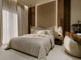 Nesean Plaza Hotel, Hotel in Iraklio