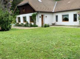 Un petit coin de Paradis, hôtel à Lalley