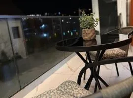 Apartament de Lux cu Terasă la Lac Rediu La 5 Minute de Moldova Mall