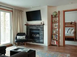 Black Timber- 2 Bedroom Condo