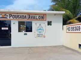 Pousada Avalon - Lucena - PB，盧塞納的飯店