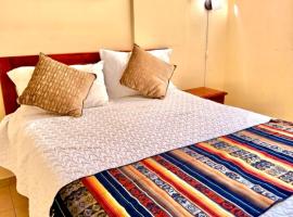 Tourist House Suites Otavalo, hotel v destinaci Otavalo