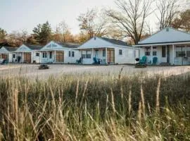 New renovated bathroom & new roof - Lake Huron 4