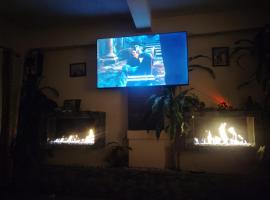 Casa Premium con Alberca y Entretenimiento, hotel i Tizayuca