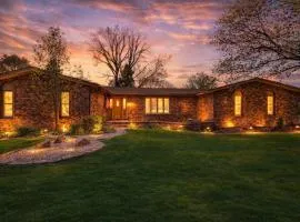 Near Shopping & Dining- The South Bend Bungalow