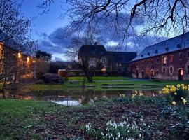 Le Manoir de la Vieille Douve, Hotel in Bourg-dʼIré