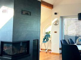 Eden Superior Family Apartment near Terme Paradiso, hotel v destinácii Dobova