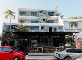 Marazul, Mojarra Condo Boutique