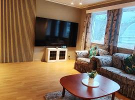 2-Bedroom Apartment Stryn, Norway โรงแรมในสตรีน