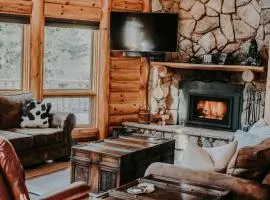 Hideaway at Cedar Lodge a Quiet Escape