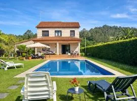 Holibai, Feiticeira, Vacaciones familiares, Casa de Ensueño en Galicia