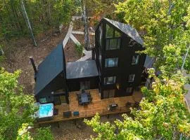 Retro Retreat with Hot Tub, Sauna & Arcade