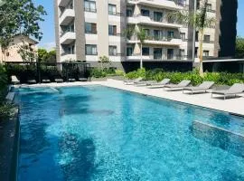 Deluxe Studio - Airport Residential