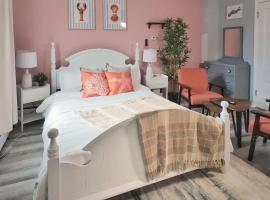 Private Balcony View Riverside Walk Prime Downtown, hotel em Bridgewater