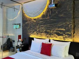 Đào Hoa Hotel, hotell i Long Bình