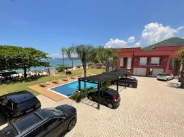 Casa Pé na Areia Boiçucanga