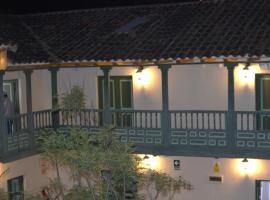 Qinty Nature Ecolodge, hotel a Cusco