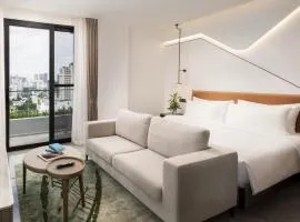 Bassac Signature Experience Modern City Living with Infinity Pool and Rooftop Dinning