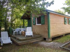 Chalet avec terrasse - 4 pers. - API-1-52-2108, hotel di Naucelle