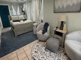 Easy Stay Near Gettysburg Clean, & Central to Local Attractions